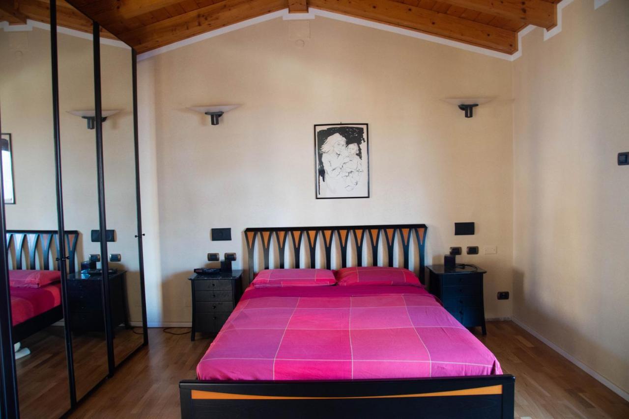 Guesthouse at Villa degli olivi Limone sul Garda Esterno foto